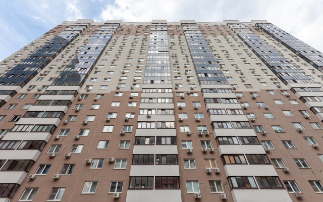 Апартаменты RentPlaza бизнес класса на высоком этаже