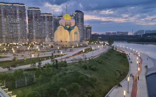 Апартаменты Студия с камином, деревом и видом на реку