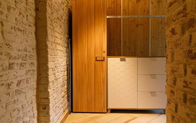 INCHU Apartments at the Atmosphere Business Center with contactless check-in