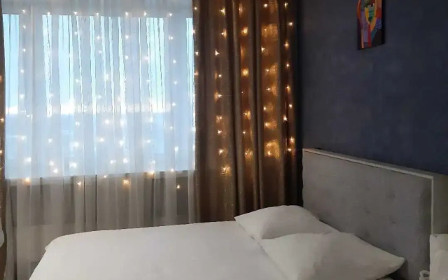 Studiya Na Oktyabryskom Bulvare 26 Flat