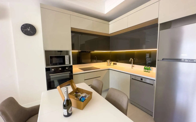 Qoople Azura World S 16 Apartments