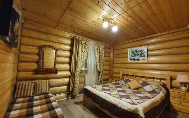 Volkovskoe Guest House