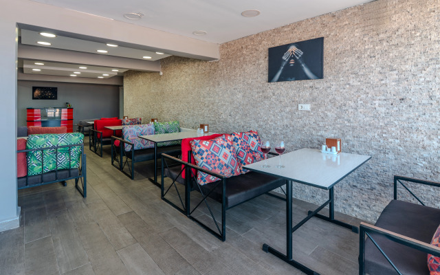 Airport Black Sea Hotel & Restaurant Hotel