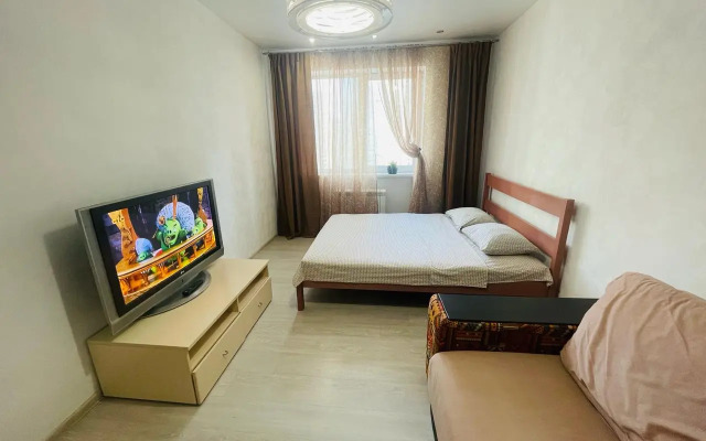 Na Vrubelya 15 Flat