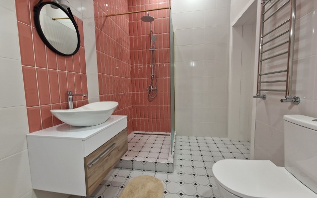 BaltAtlantik nomer v stile Barbi Flat