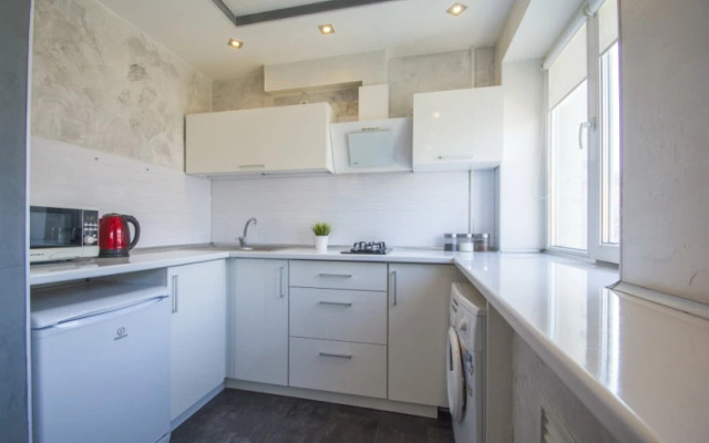 Апартаменты на Коласа 8