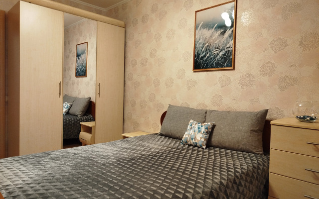 Квартира двухкомнатная Крещендо на улице Победы