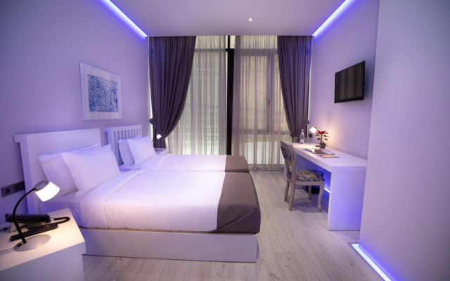 Metro Hotel Tirana
