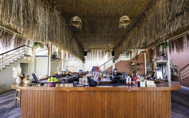 La Boutique Hotel & Suites (Adult Only 16+)