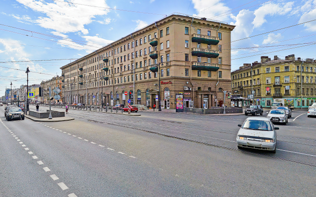 Raiskie Prostory Ligovskogo Apartments