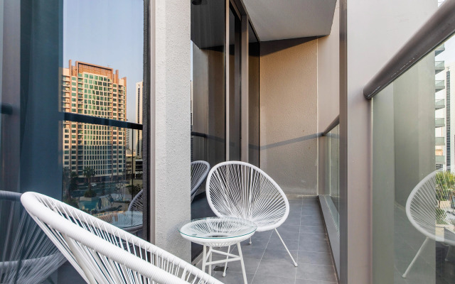 Potryasayuschie 2Br Apartamenty in Business Bay Apartments