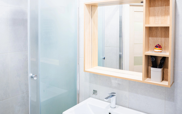 Uyutnaya Studiya Kömfi Flat