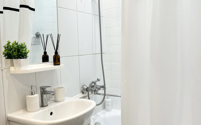 Апартаменты Ельнинская 18/1