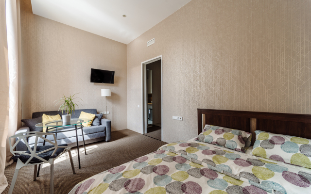 Simple Neo Nevsky Furnished rooms