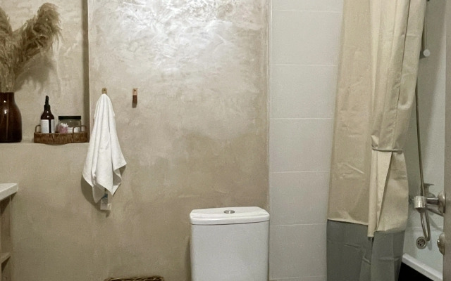 Brusnichny Vzvar Flat