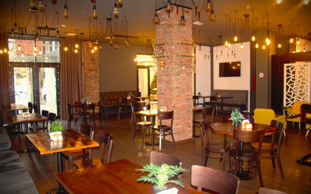 Bricks Hotel