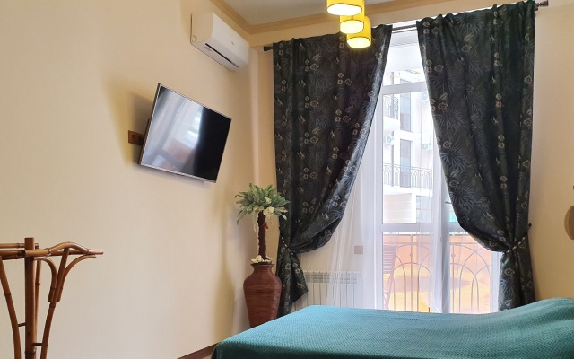 "Nautilus" Apartments with balcony v zhk Chermomorskiy 2