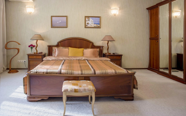 Квартира Большая у НОВАТа