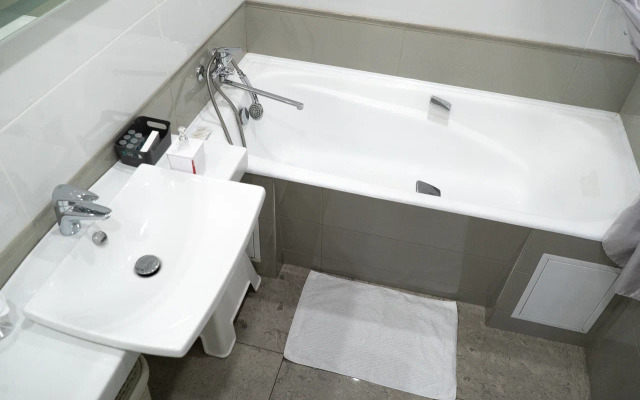 Апартаменты Дальневосточная 126