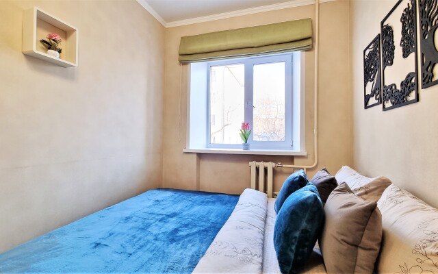Dobry Dom V Shage Ot Naberezhnoy  Apartments