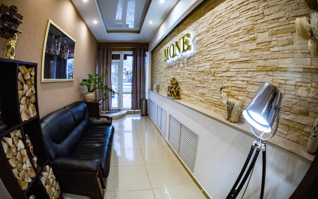 Mone Hotel