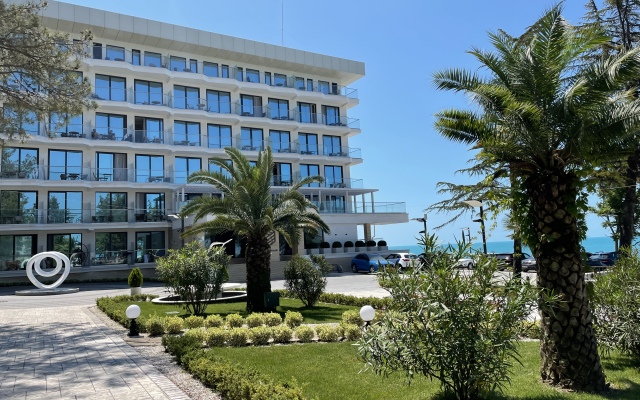 Na Luchezarnyoi Apart Hotel