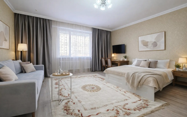 Tsentr Nursaya 3-Kh Komnatnye Apartments