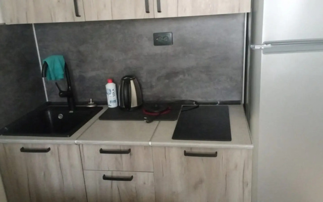 Dvukhkomnatnaya s Krasivym Vidom Flat