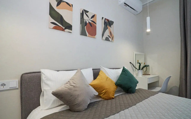 Uyut U Okeanisa I Parka Shveytsariya Apartments
