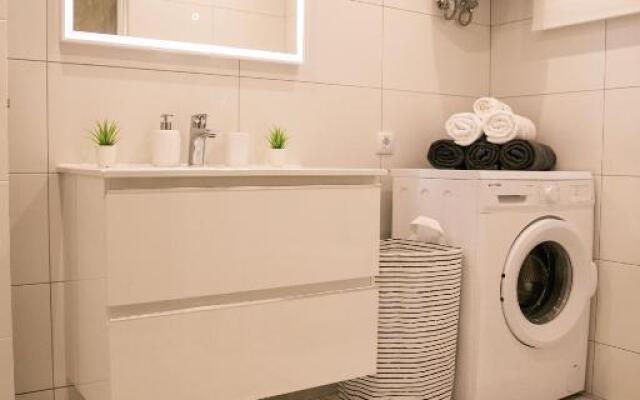 Parque Cristina Ocean View Apartments