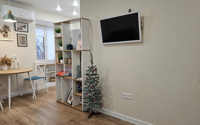 Na Ulitse Melnikayte 90A Flat