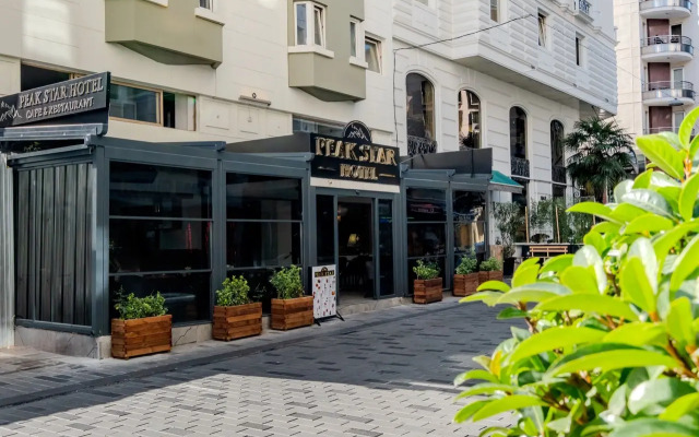 Peak Star Hotel