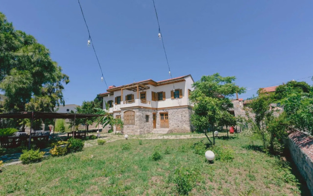 Madran House Boutique-hotel