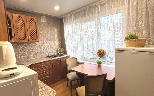 Апартаменты Двухкомнатные Sutki Vip На Плеханова 12