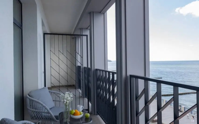 S Vidom Na More Promenade Apartment