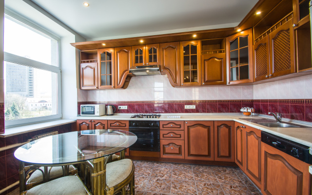 Апартаменты Aparton на Романовской Слободе 1