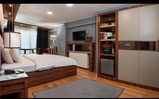 Vitabella Suites Hotel