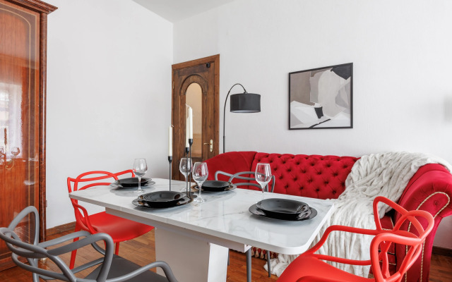 Апартаменты 3 спальни на Мойке