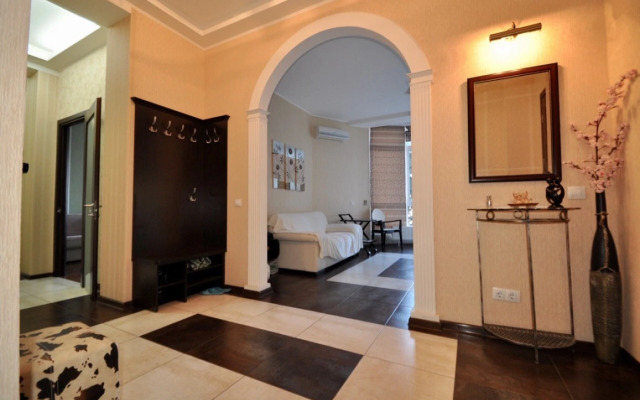 Apartments Near Primorskiy Park