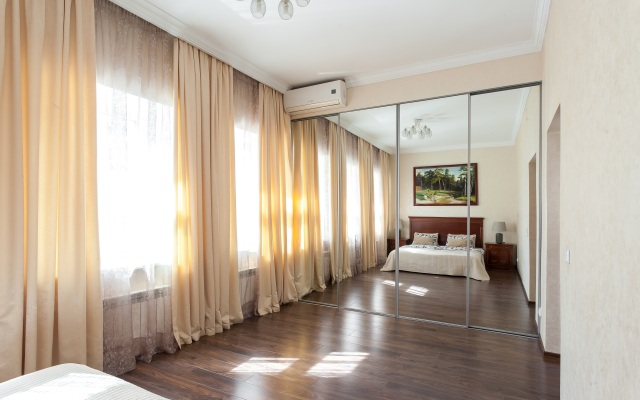 Квартира возле Эрмитажа