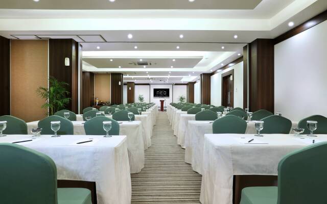 Neo Denpasar Hotel