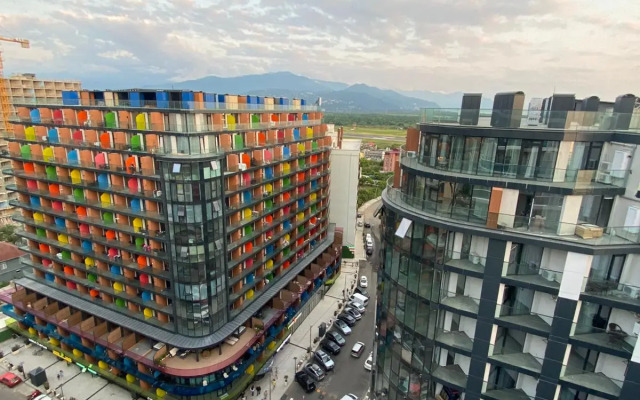 GG Home 1BR in Rainbow with Pool Flat