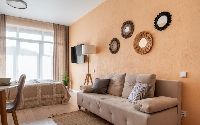 S Balkonom I Vidom Na Gory Flat