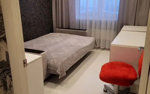 Na Ulitse Tyulenina 1 Apartments