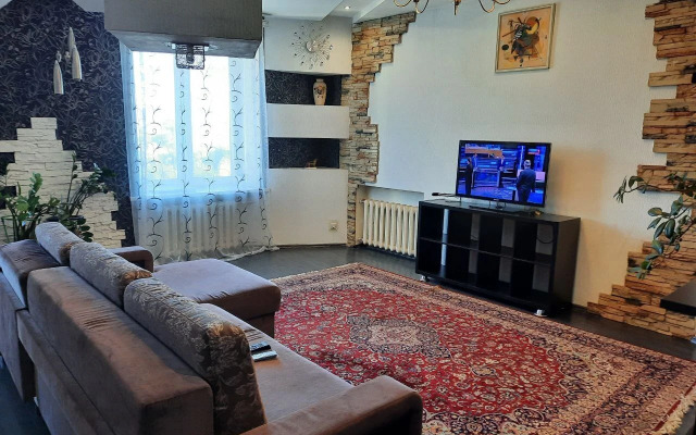 Квартира на площади Максима Горького 2