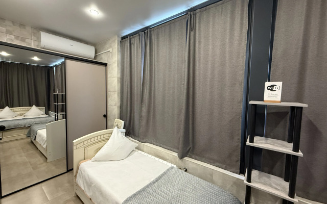 BoxHouse Guest house