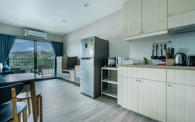 Апартаменты Cozy Studio Apartment at Naiyang Beach G507