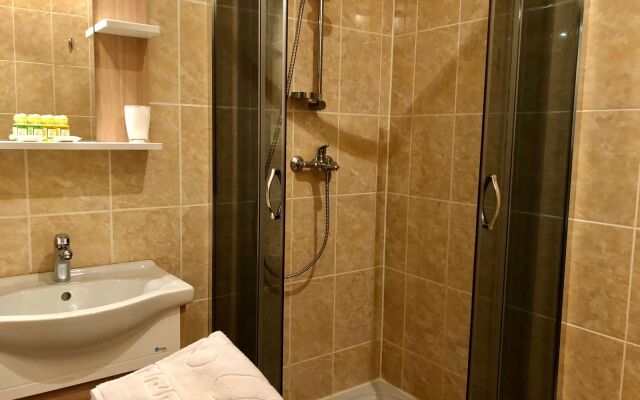 Апартаменты на Миллионной 11