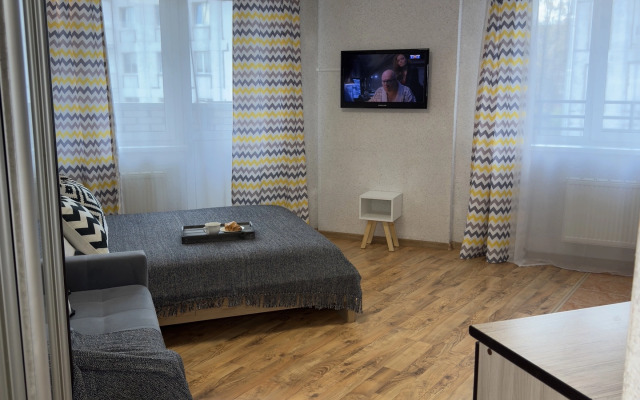 Квартира Уютна студия не далеко от зоопарка.