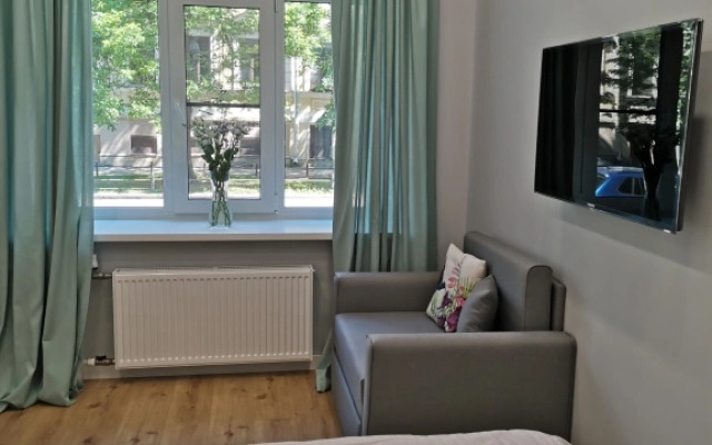 Apartment with parking in the center of St. Petersburg